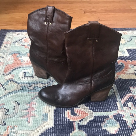 Lucky Brand Boots - Picture 2 of 3